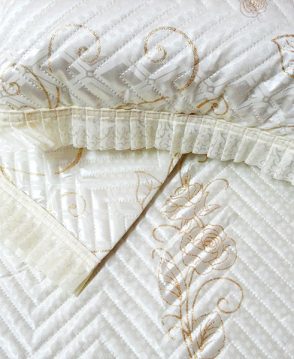 Кувертюра за спалня Рая